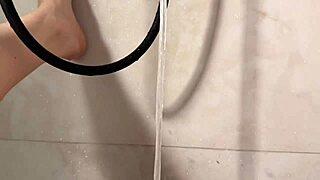 i asked alt-girl for shower nudes and got this homemade solo masturbation