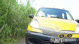 Sexy African Student Exposes Her Pussy