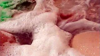 Mi Madrastra Me Deja Orinarle La Boca