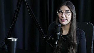 Ama A Profiss�o De Atendente Tinha Contas Secretas