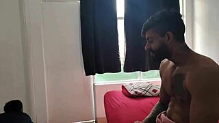 Camareira de hotel safada foi trabalhar pelada e cliente não resistiu e fudeu bem gostoso, leading to a wild hotel room fuck.