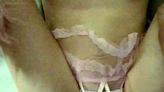 Whoa pregnant milf kitty's pussy gets wrecked by that giant creature dildo then creampied 😱🍆💦