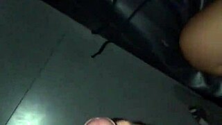 Fui na saca de swing e encontrei um pauzao que me deixou maluca casada safada ama dar a buceta no glory holly da casa de swing!!