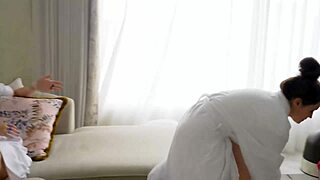 Crazy lesbians Quinn Finite and Angel Provocateur beg for sperm donor creampies