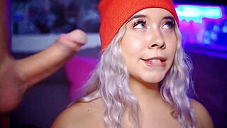 colombian bbw cutie wraps lips around cock webcam submissive suck