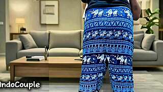 step aunt sucked my dick so good, swallowed every drop in her indo mouth?? 💦